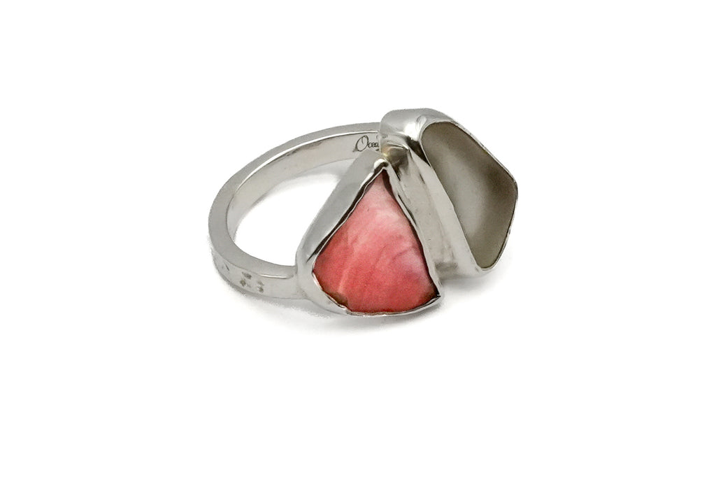 Coral Kiss Ring