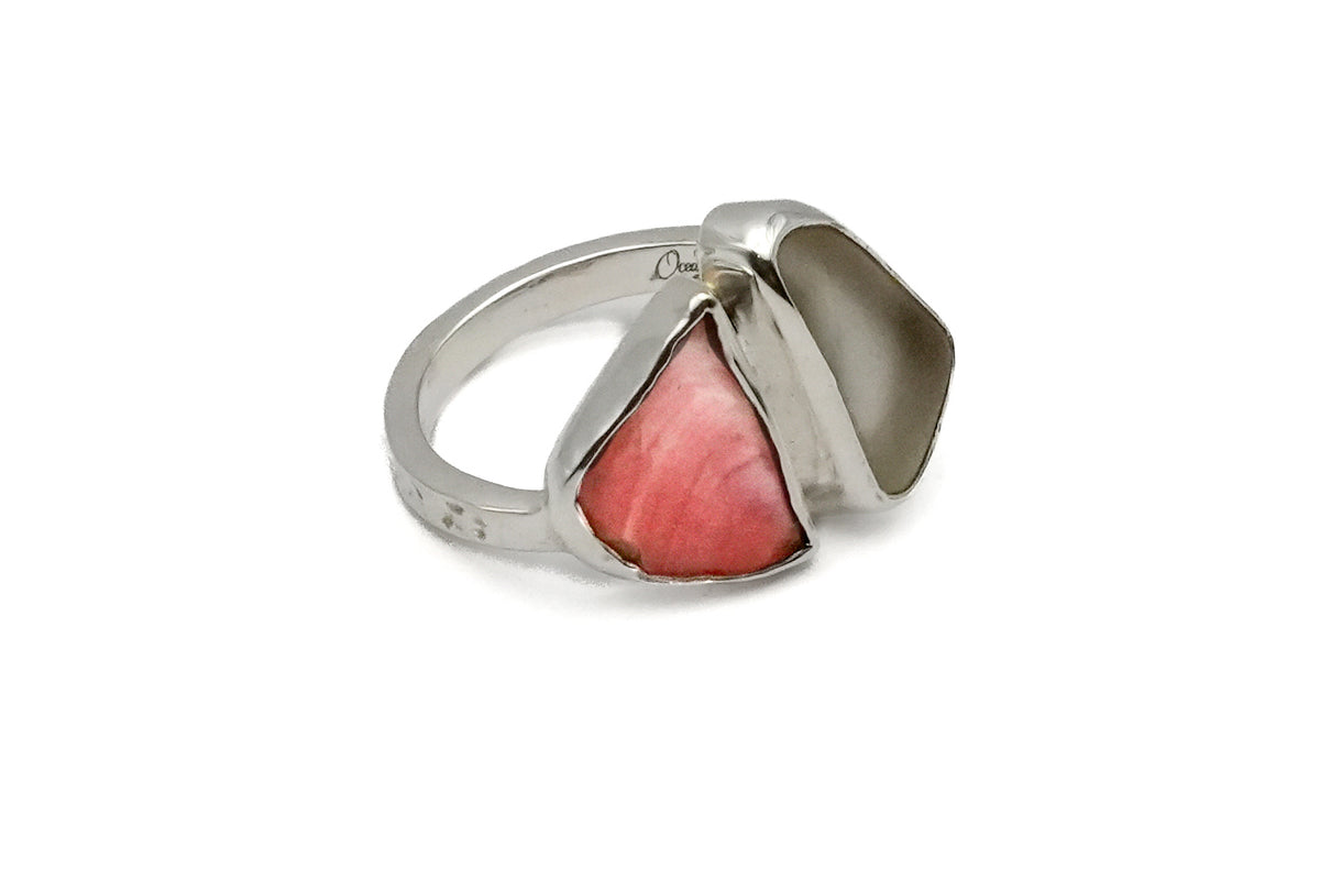 Coral Kiss Ring