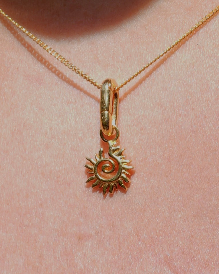 Sun Necklace Set