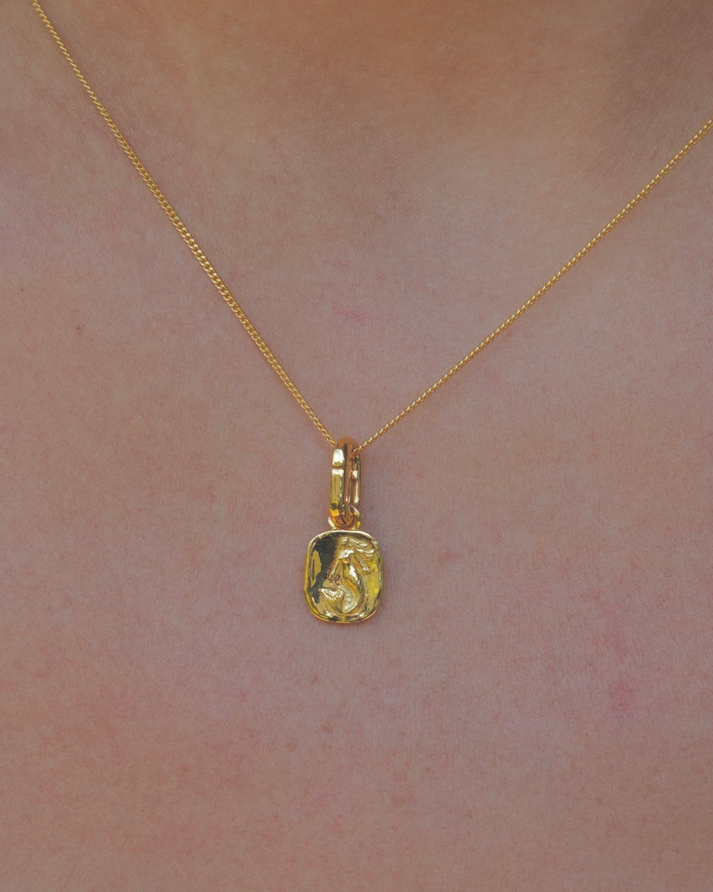 Sirène Necklace Set