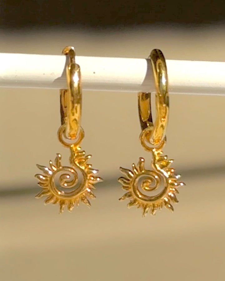 Gold Sun Earring Set